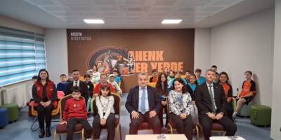 Kaymakam Öztürk Gençlerle Bir Araya Geldi