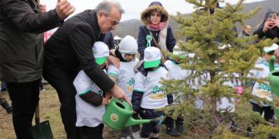 Fidanlar Toprakla Buluştu