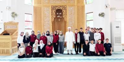 Öğrencilerden Cami Ziyareti
