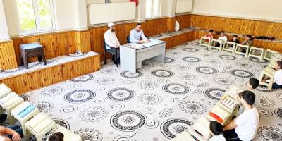 Müftü Arpacı'dan Yaz Kur'an Kursuna Ziyaret