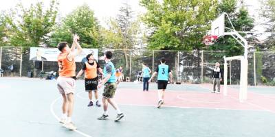 Kum Voleybolu ve Sokak Basketbolu Turnuvası Sona Erdi