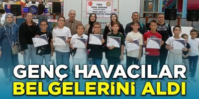 Genç Havacılar Belgelerini Aldı