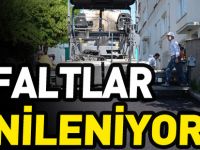 ASFALTLAR YENİLENİYOR
