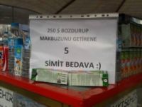BOZÜYÜKLÜ SİMİTÇİDEN DÖVİZİNİ BOZDURANA BEDAVA SİMİT