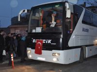 UMRE YOLCULARI KUTSAL TOPRAKLARA UĞURLANDI