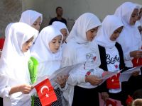 MİNİKLER 15 TEMMUZ'U ANDI