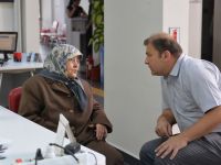 VATANDAŞLARI AK MASA'DA KARŞILADI