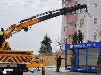 BOZÜYÜK'TE 11'İNCİ KLİMALI DURAK VATANDAŞLARIN HİZMETİNDE