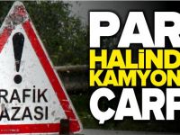 PARK HALİNDEKİ KAMYONETE ÇARPTI