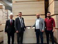 VALİ BÜYÜKAKIN FABRİKA ZİYARETLERİNİ SÜRDÜRÜYOR