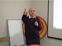 'BİZLERİ KANDIRMAYA ÇALIŞIYORLAR'