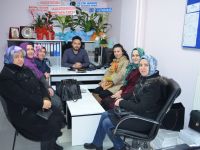 AK PARTİ KADIN KOLLARINDAN GAZETEMİZE ZİYARET