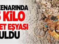 YOL KENARINDA 1,5 KİLO ZİYNET EŞYASI BULDU