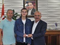 LGS BOZÜYÜK BİRİNCİSİ OLDU