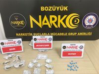 BOZÜYÜK'TE UYUŞTURUCU OPERASYONU