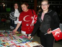 BAYANLARDAN GURUR VERİCİ TABLO