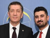 YILIN ÖĞRETMENİ SEÇİLDİ