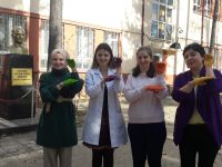 “ELLERİMİZLE SES OLUYORUZ”