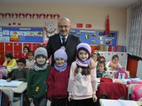 KURSİYERLER ÖRDÜ MİNİK KALPLER ISINDI