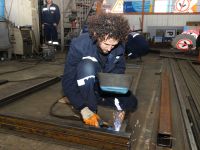 KENDİ İMKANLARIYLA ÜRETİYORLAR