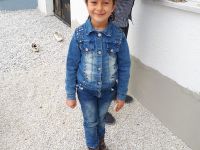 KENDİ KÜÇÜK YÜREĞİ BÜYÜK