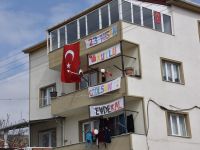 BAYRAM COŞKUSU EVLERDE YAŞANDI