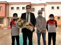 VALİ ŞENTÜRK SEVGİ EVLERİNİ ZİYARET ETTİ