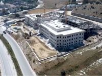 HASTANE HIZLA YÜKSELİYOR