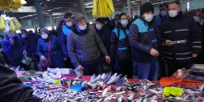 BALIK SATICILARI DENETLENDİ