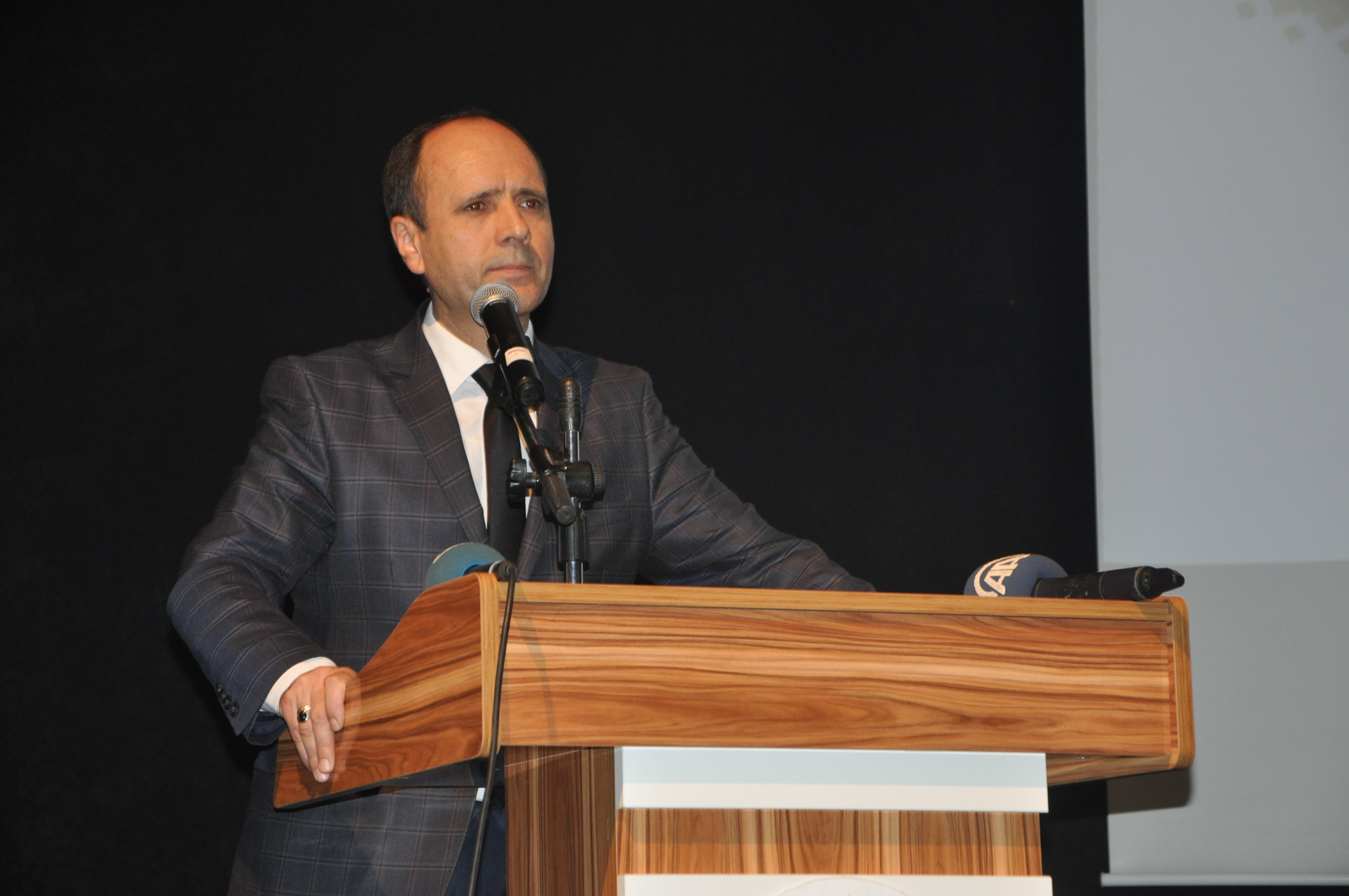 bakan-ahmet-arslan-(35).jpg