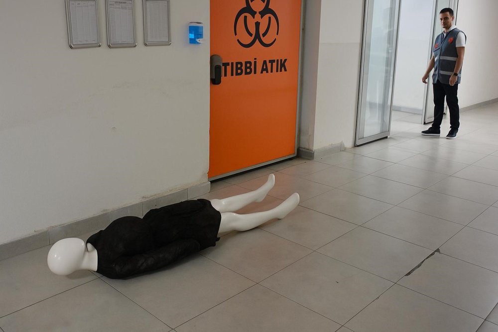 bozuyuk-devlet-hastanesinde-turuncu-kod-tatbikati-yapildi-003.jpg