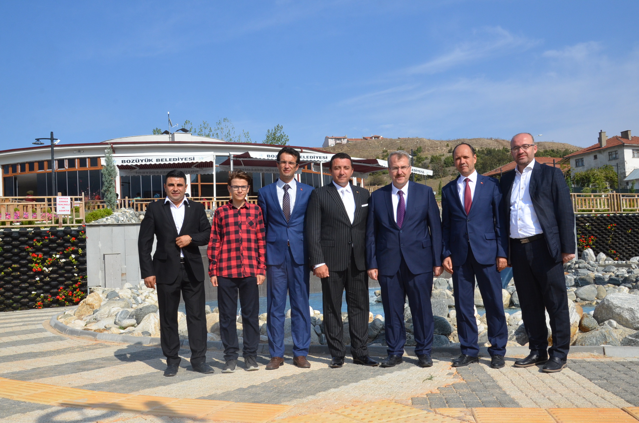 bsk--saglik-bakan-yardimcisi-halil-eldemiri-agirladi-4.jpg