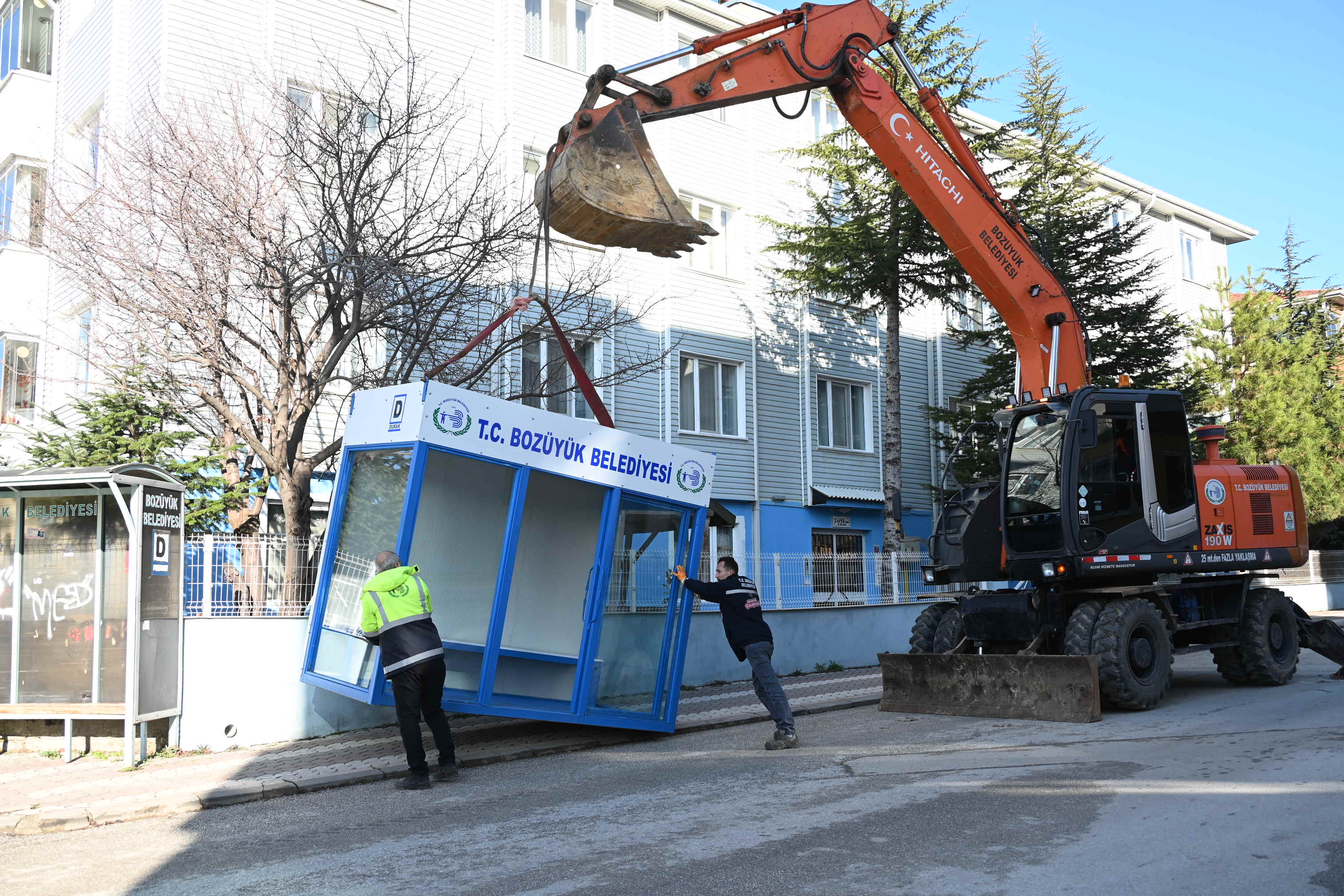 kapali-durak-montaji-4-adet-18-12-2024-1.jpg