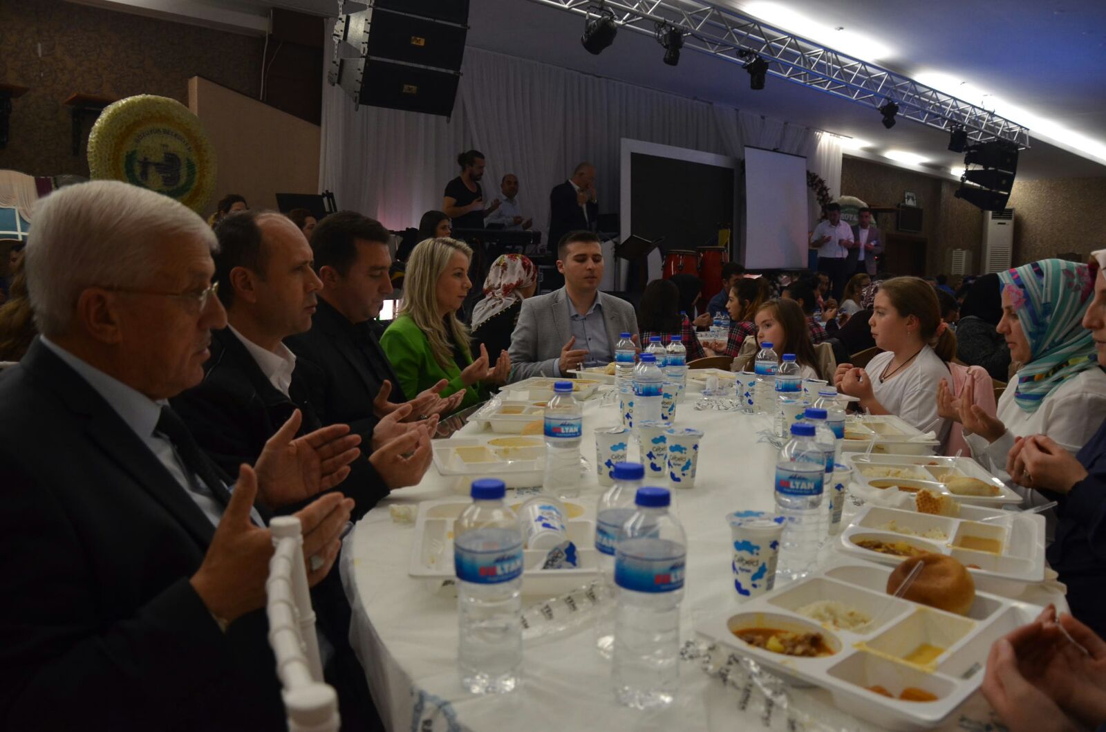 mahalle-iftarlari-yesilkent-mahallesi--18.jpg