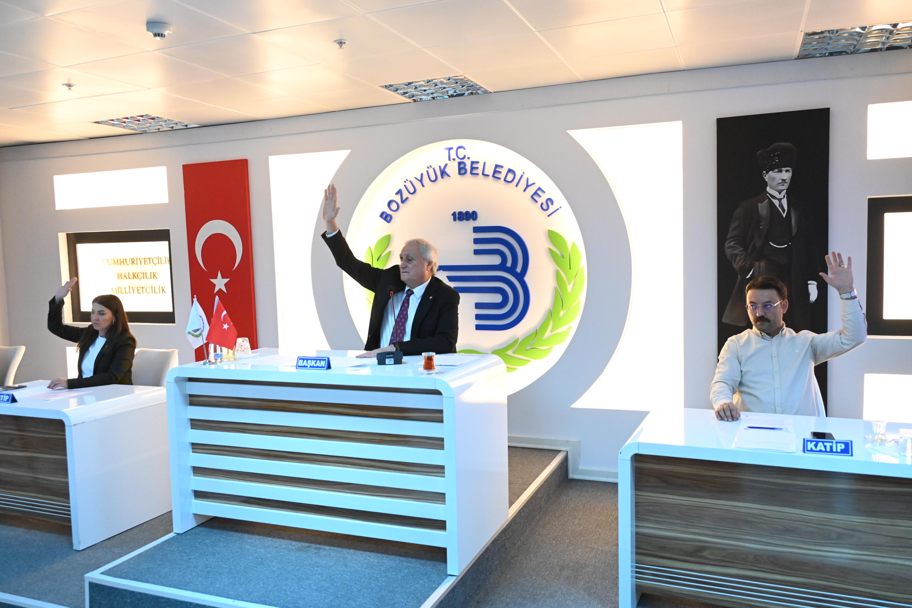 meclis-3-ekim-2025-1.jpg