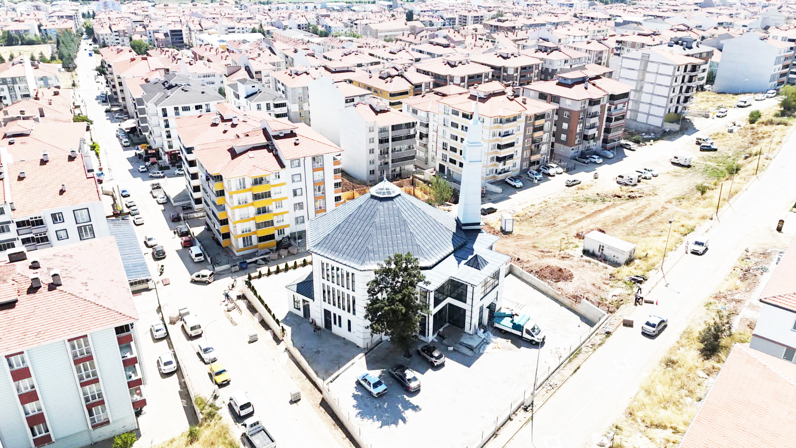 metristepe-camii.jpeg