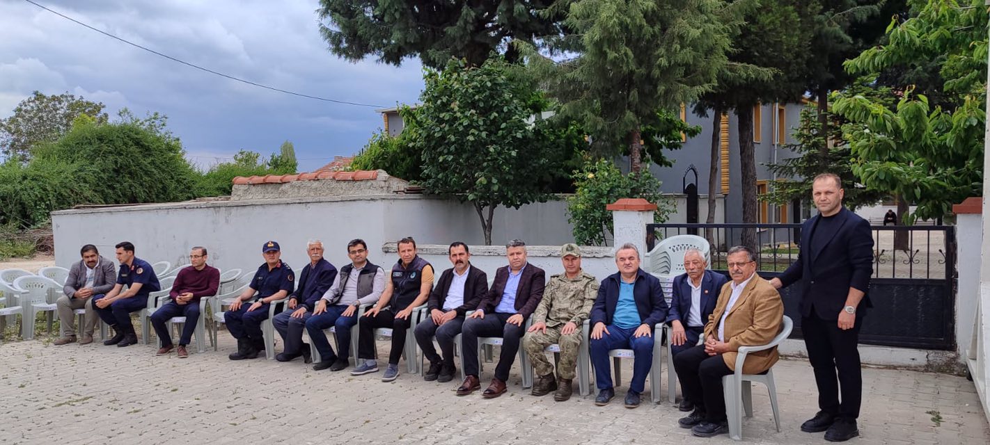 mevlit1-001.jpg