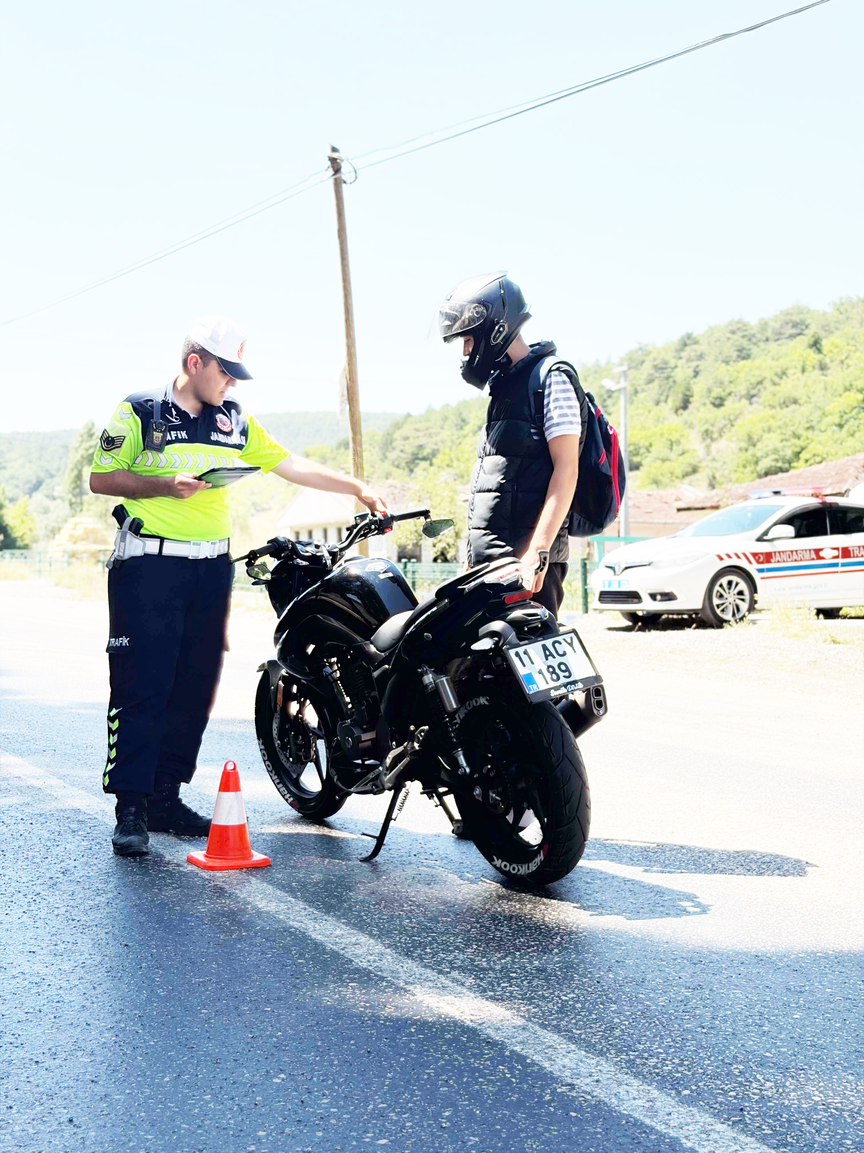 moto1-002.jpeg