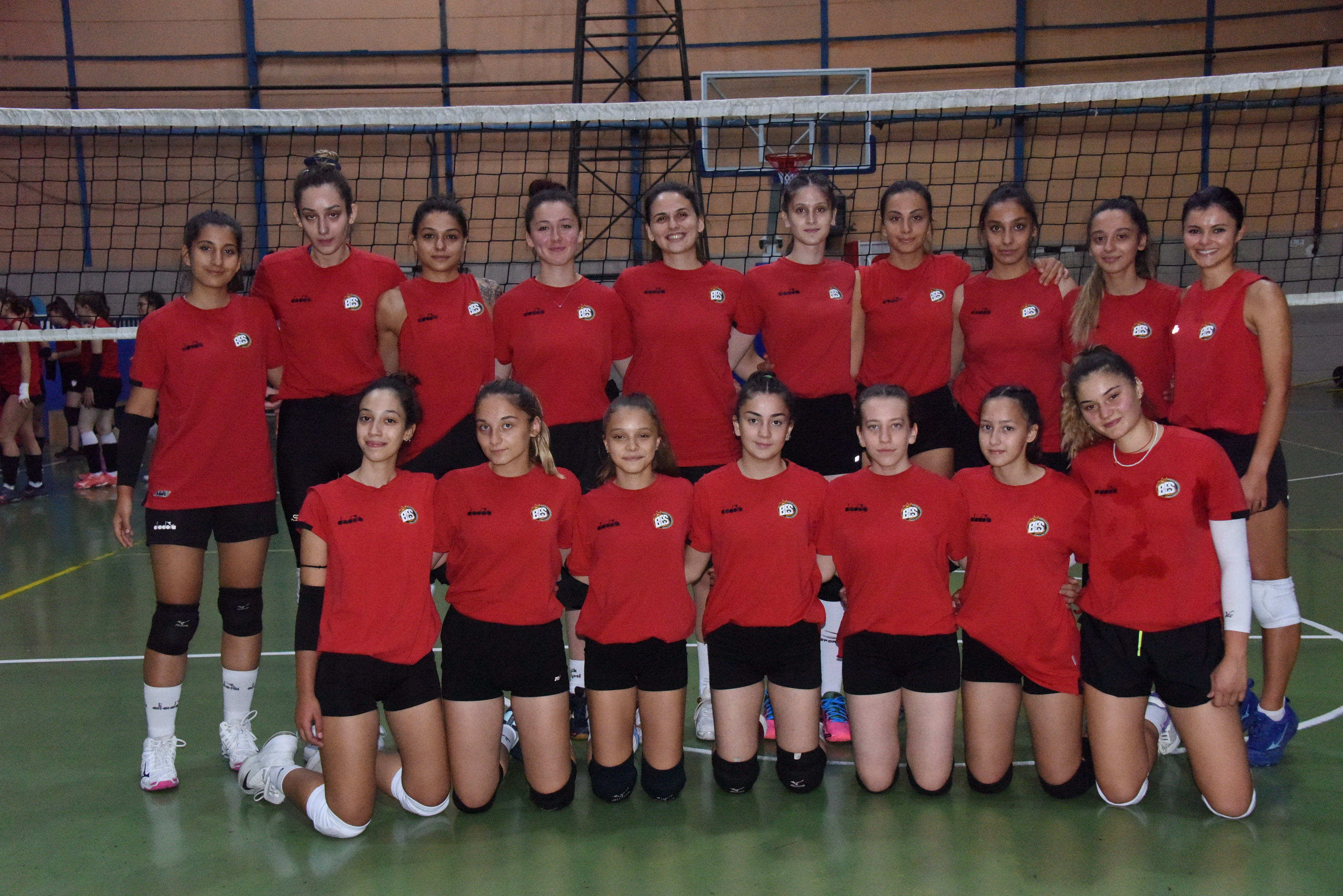 voleybolcular-hazirlik-maci-bilecikspor-1.jpg