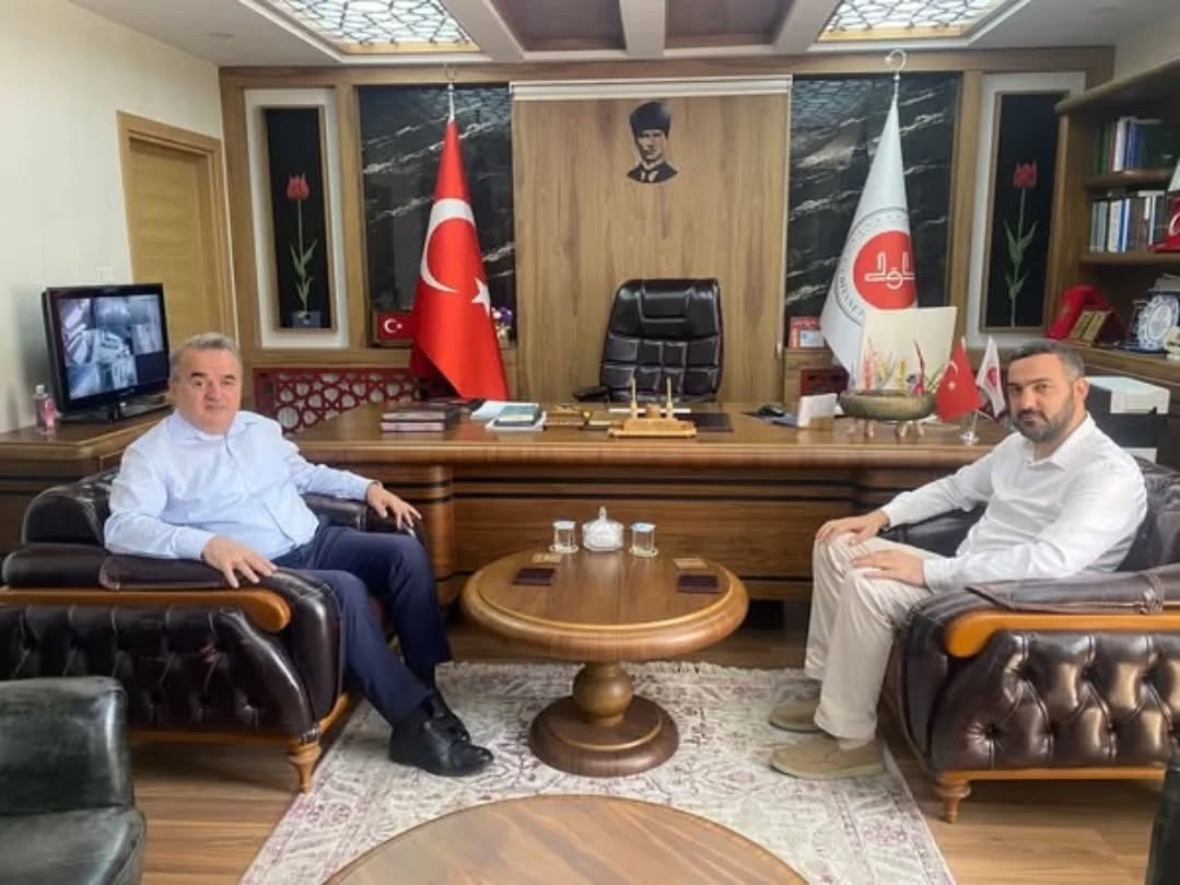 zturkmuftu1.jpg